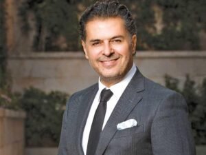 صورة توضيحية - راغب علامة للطاقم الطبي أنتم أملنا