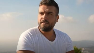 صورة توضيحية - وسام وهبي يطلق بتخونك الايام في ذكرى 4 آب وحبيبته ضحيّة التفجير !