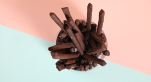 صورة توضيحية - Chocolate Sticks طبق صحي بامتياز ضمن قائمة Belicious Bakes