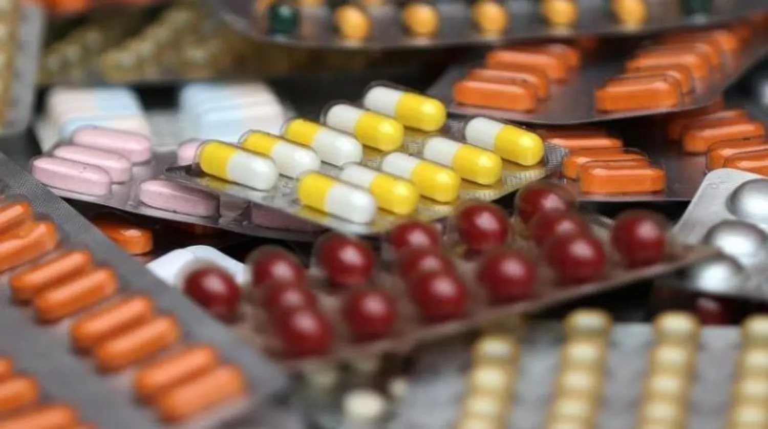 دراسة: مكملات الكركم والشاي الأخضر تحت المراقبة