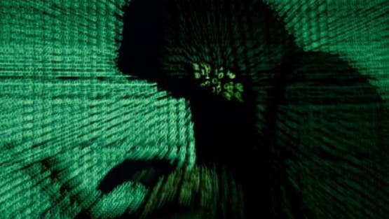 صورة توضيحية - روسيا تعتقل 20 شخصاً في مداهمات لمنصات عملات رقمية مرتبطة بعمليات احتيال