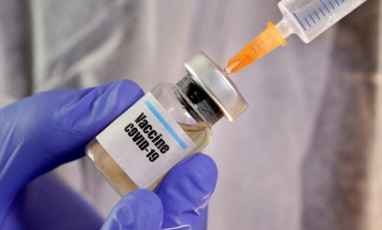 FDA: الموافقة على اللقاحات لا تعني توصية تلقائية لكل الأشخاص