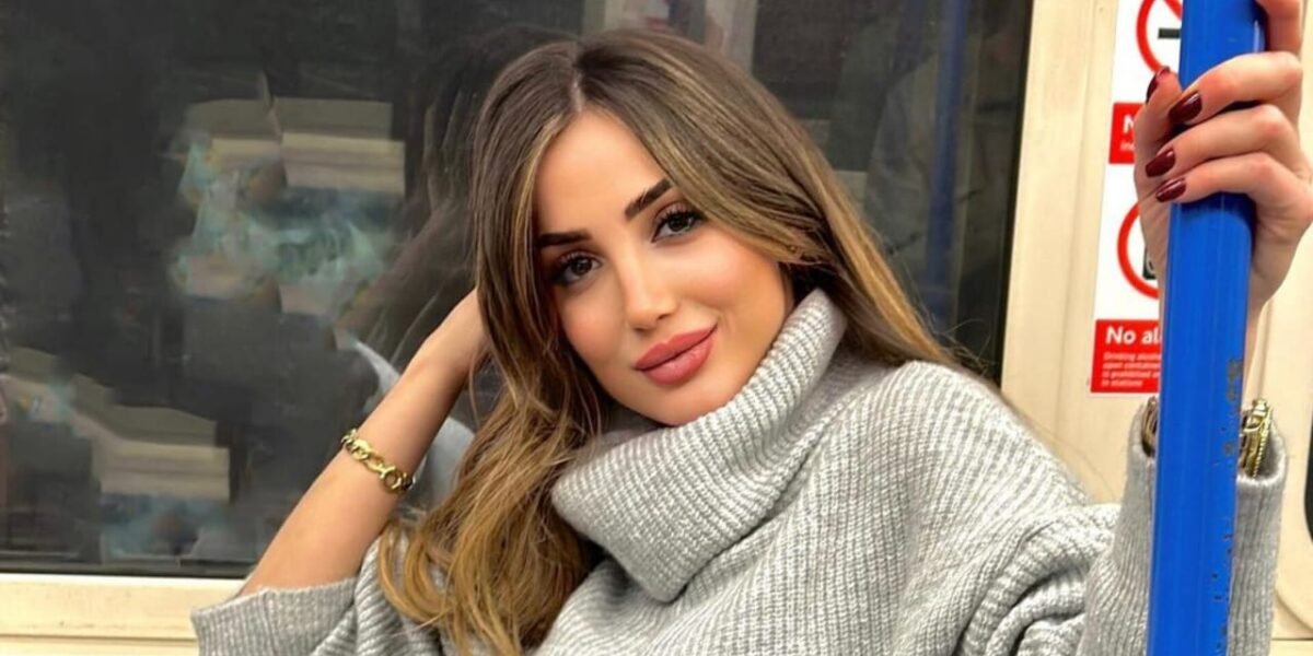بإطلالات متنوعة عارضة الأزياء جوانا مسعد تخطو بثبات في عالم التسويق الإلكتروني